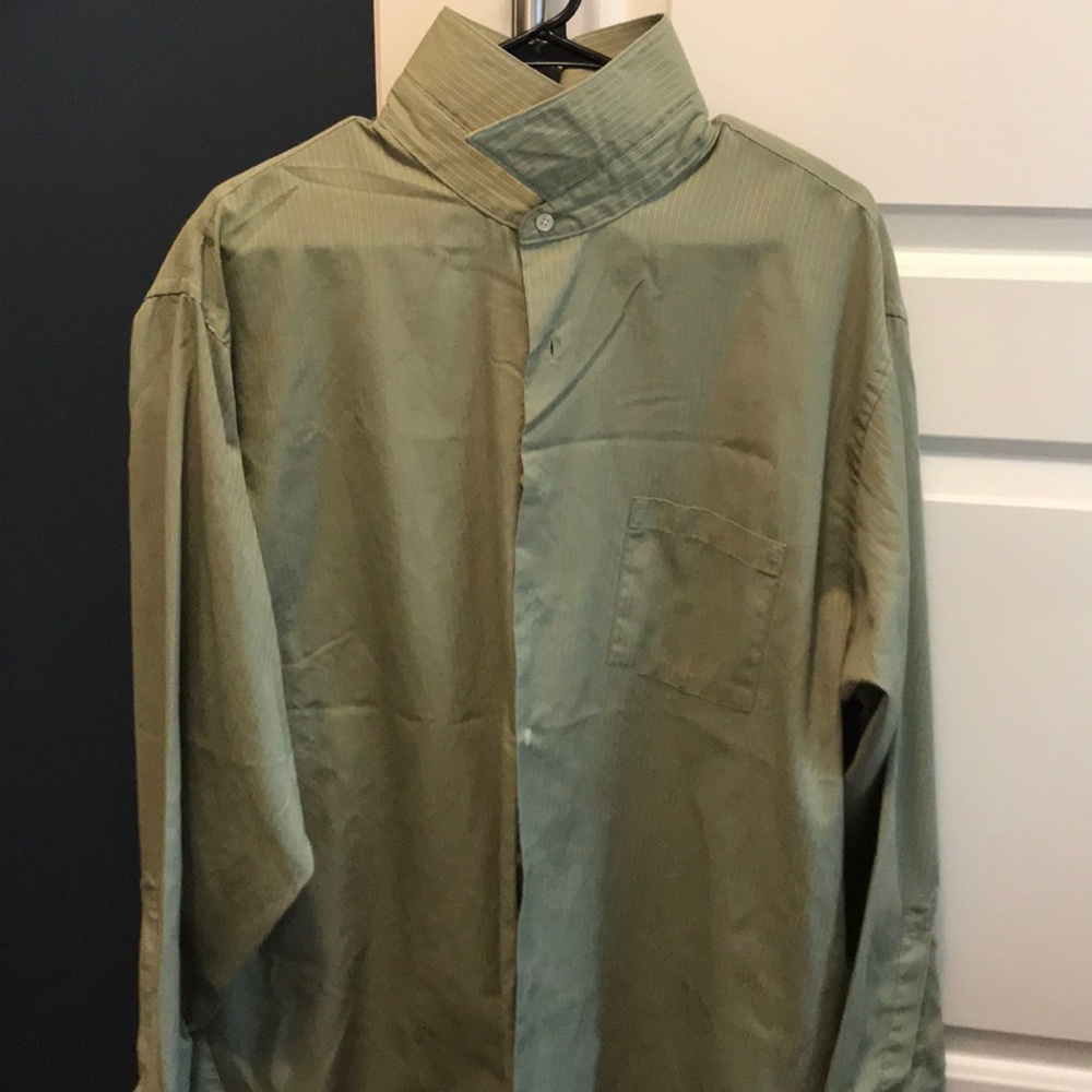 Van Heusen green dress shirt